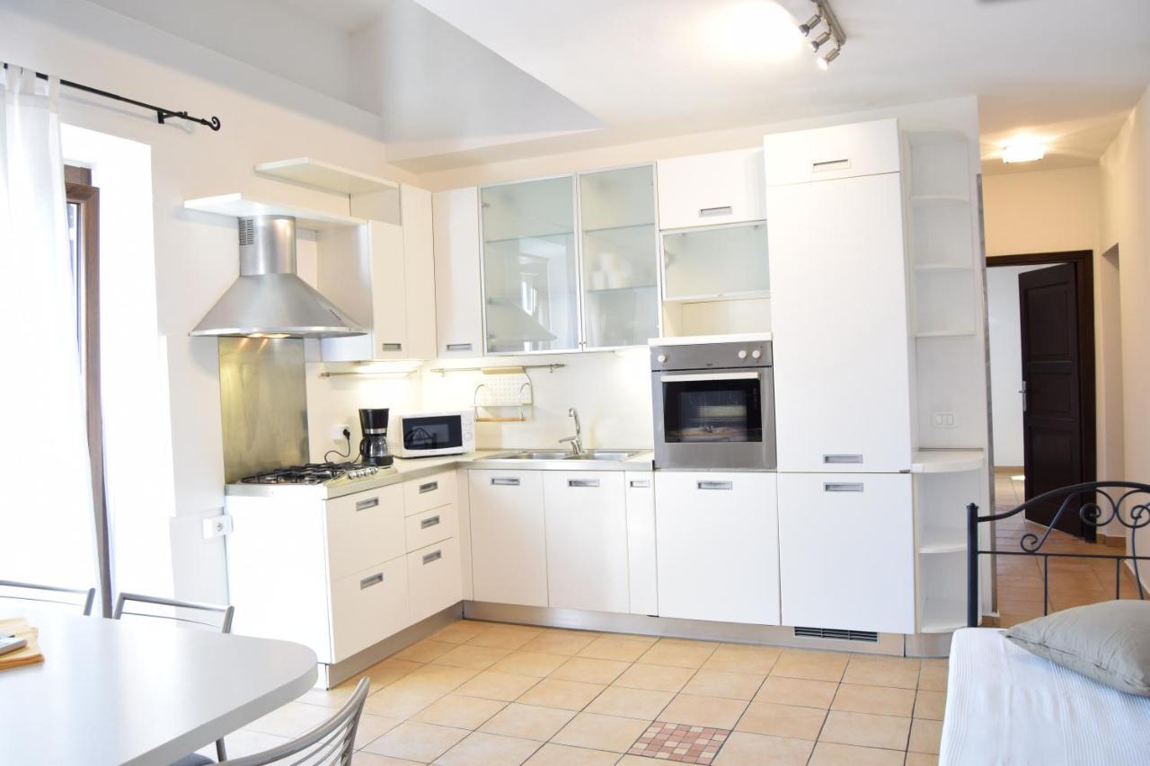 Residence Segattini Riva del Garda Exterior photo