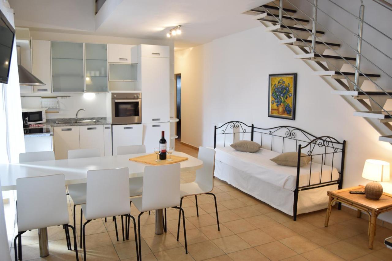 Residence Segattini Riva del Garda Exterior photo